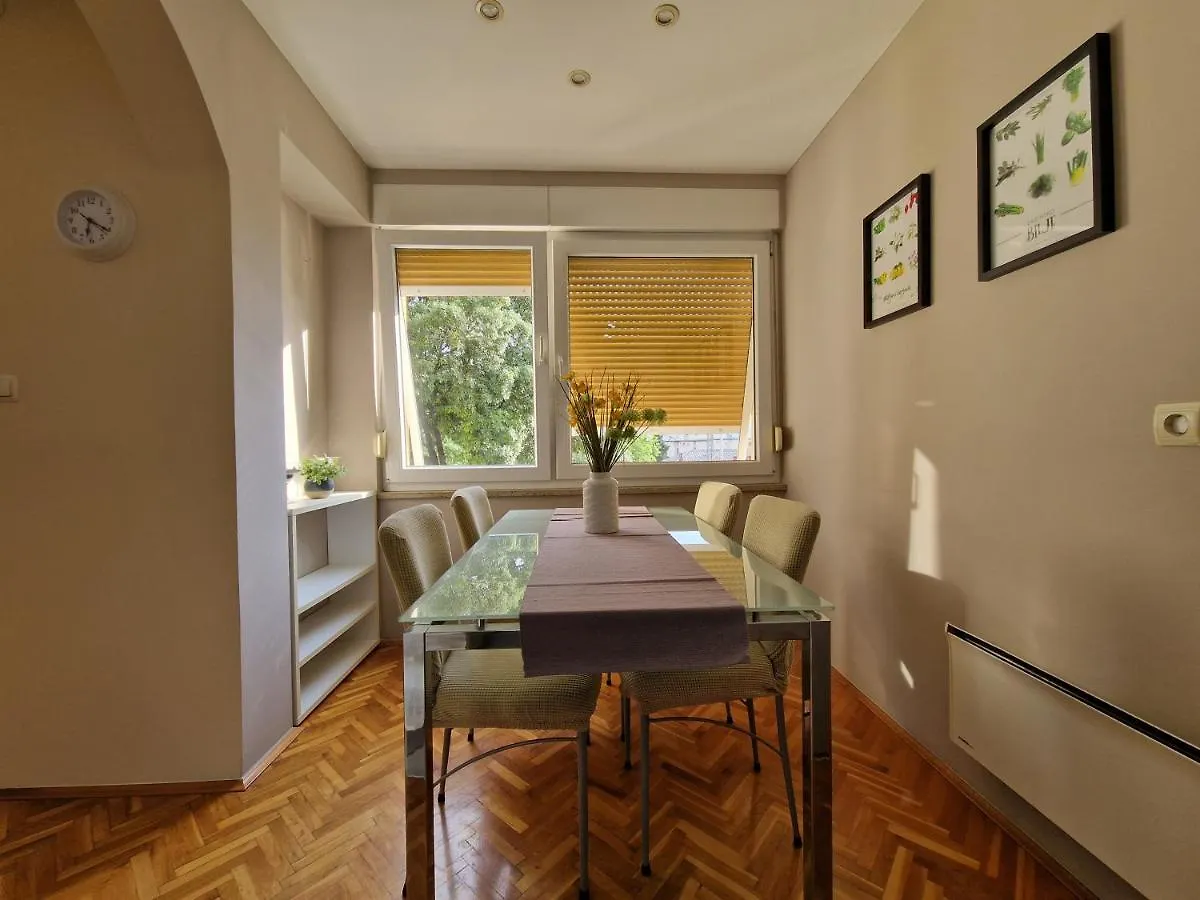 Apartment Sole Dorato Rijeka 0*,  Croatia